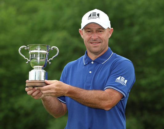 Coles Claims Senior PGA Title Using SkyCaddie GPS